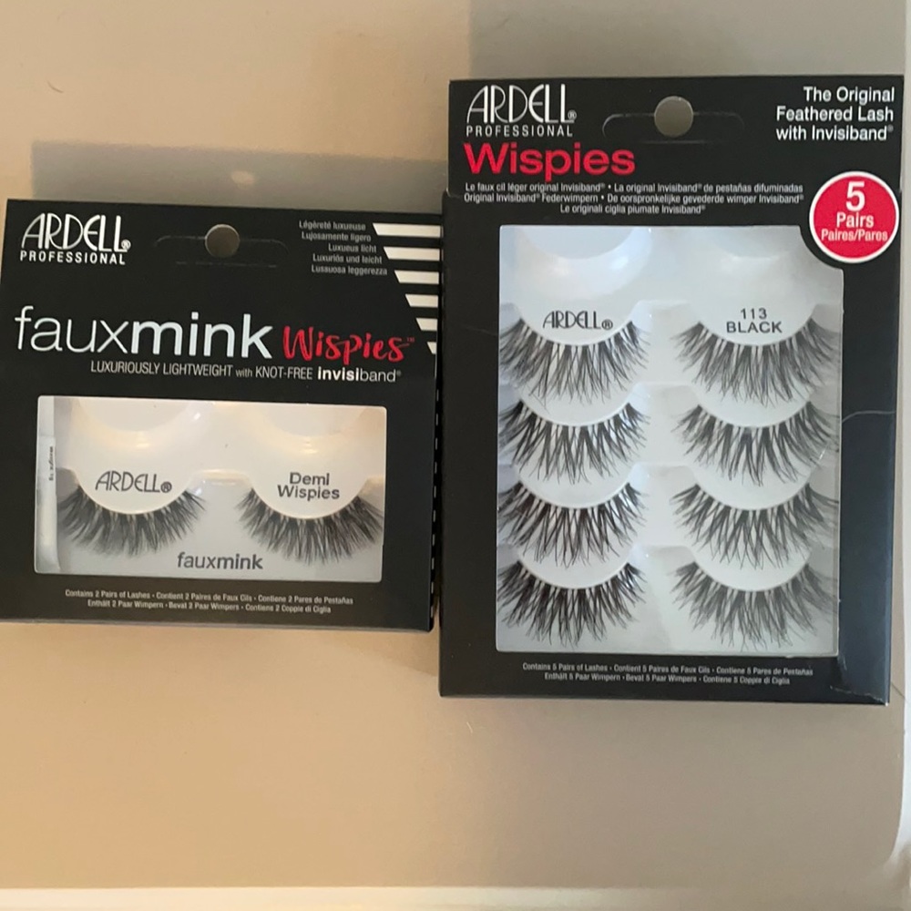 False eyelashes